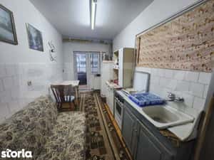 Apartament 2 camere, zona Cetate — miniatura 5
