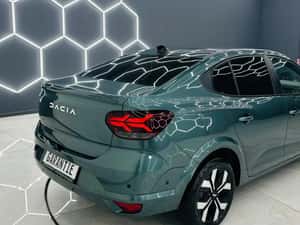 Dacia Logan 2025 1.0i+GPL E6 Manuală 90 HP Benzină — miniatura 3