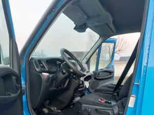 Iveco daily  50C /  210CP Maxi. Mercedes Sprinter — miniatura 6