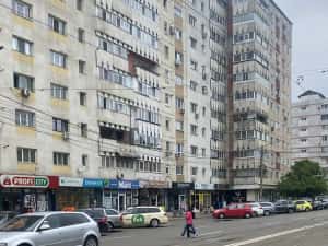 Inchierez spatiu prin destinatie zona Dacia Bicaz la bulevard , vad — miniatura 4