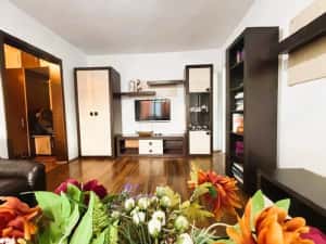 Apartament 3 cam, 2 balcoane, lift nou, gata de mutat — miniatura 2