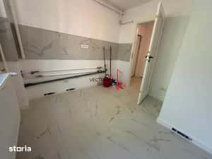 TITAN METROU-PARC   3 CAMERE RENOVAT — miniatura 6