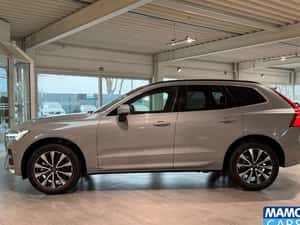 Volvo XC60 Automată 250 HP Benzină — miniatura 3