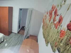 Inchiriez apartament 2 camere — miniatura 4
