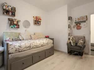 Apartament cu 3 camere | parter | SAD | Curte proprie | 64 mp utili — miniatura 5