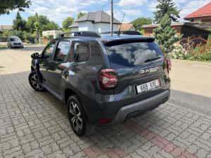 DACIA DUSTER 4 x 4 benzina 150 cp climatronic camera 360 navi jenti full — miniatura 4