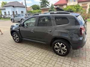 DACIA DUSTER 4 x 4 benzina 150 cp climatronic camera 360 navi jenti full — miniatura 7