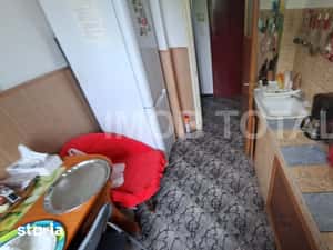 Apartament 2 camere Craiovei, etaj 3/4, mobilat — miniatura 5
