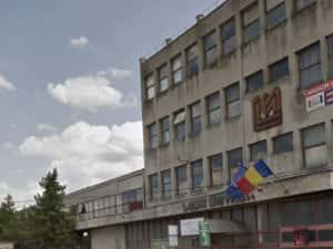 Inchirieri hale , spatii depozitare , birouri , spatii pt service auto