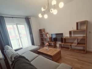 Apartament cu 2 camere, 51 mp, cu parcare, in zona Sesul de Sus — miniatura 2