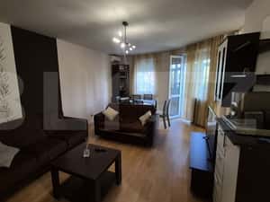 Apartament cu 2 camere de vanzare, 71,30 mp, Micro 16 cu terasa inchis — miniatura 4