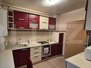 Apartament cu 2 camere de vanzare, 71,30 mp, Micro 16 cu terasa inchis — miniatura 5