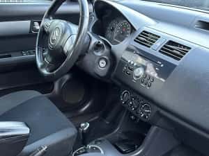 Suzuki Swift 1.3 Benzină • 2009 • Automată • 90 CP — miniatura 8