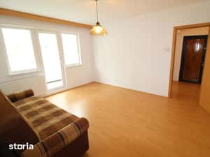 Vând apartament 2 camere în Hunedoara, zona Micro5-Rândunicii, et.1... — miniatura 4