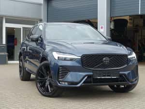 Volvo XC60 Automată 250 HP Benzină — miniatura 3