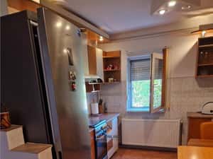 Dambovita 3 camere Decomandat etaj 4 — miniatura 5