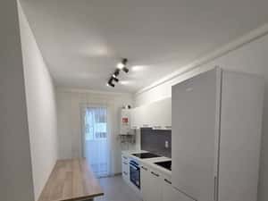Apartament 3 camere 55 mp + terasa 14mp, parcare subterana, Eroilor, F