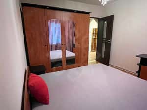 Apartament cu 3 camere de închiriat în Rogerius, Oradea — miniatura 5