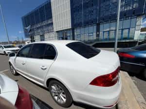 Skoda Superb 2.0 — miniatura 10