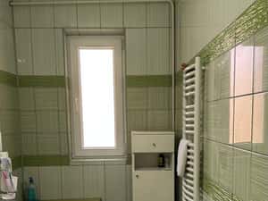 Ultracentral - apartament cu 2 camere decomandate, etaj 2, boxa mare — miniatura 6