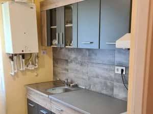Inchiriez apartament 2 camera Alba Iulia (Cetate) — miniatura 3