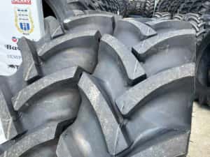 13.6-28 cauciucuri noi cu 8 pliuri cu garantie si livrare rapida — miniatura 5