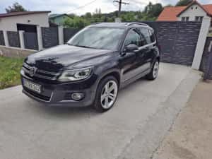 VW Tiguan/Facelift /4x4/AUTOMAT/Navigatie /Xenon+Led/Panoramic/Piele/Germania/Euro 5 — miniatura 10