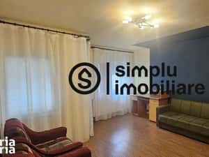 3 decomandate, etaj 3/4, centrala, 1 Mai - 400 Euro