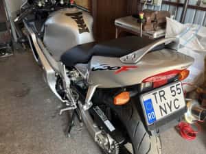 Honda cbr f4i impecabila — miniatura 9