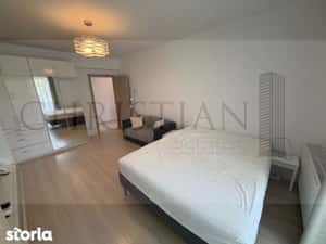 Studio First Use in Complex Quadra Trees - Parcare — miniatura 4