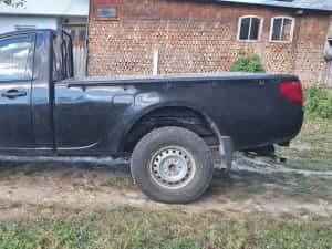 Mitsubishi l200 2 locuri — miniatura 4