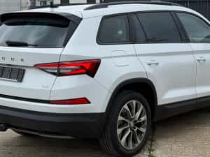 SKODA KODIAQ=2022=2.0=200CP=E6=Automat=4x4=Camera=Ful Led=Distonic=Line Side Asist=Bord Virtual=Pilot=Coputer=Clima=Incalzire Scaune=Impecabila= — miniatura 3