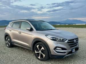 Hyundai TUCSON Automată 141 HP Diesel