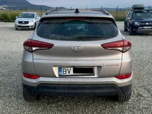 Hyundai TUCSON Automată 141 HP Diesel — miniatura 4