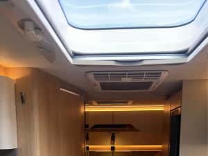 Autorulota Hymer  B550 mercedes — miniatura 3
