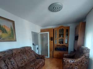 Vanzare apartament 3 camere, zona micro 4 - Targoviste — miniatura 5