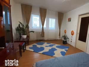 Ap 2 camere Dristor, Zona linistita, cu acces rapid la metrou — miniatura 1