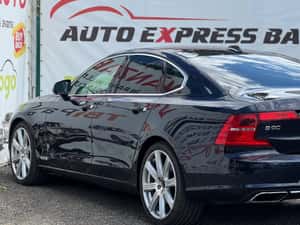 VOLVO S90 D5 AWD Inscription -132 173 km — miniatura 4