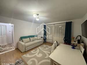 Apartament cu 2 camere de vanzare | Zona - Hotel Cetate | 1 PARCA