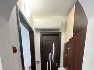Apartament 2 camere Craiovita parter înalt/4 cu balcon centrală — miniatura 3