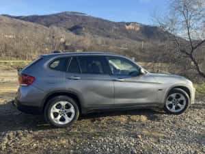 BMW X1 sDRIVE 2.0 diesel 177cp, automat, trapa, clima 5800€ — miniatura 7