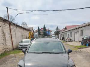 VW Touareg 2011 AVARIAT — miniatura 1