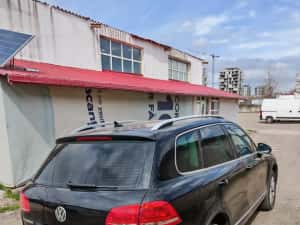 VW Touareg 2011 AVARIAT — miniatura 4