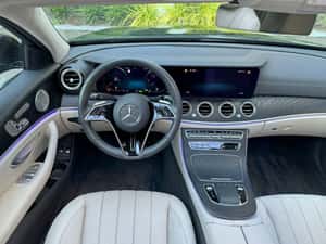 2021 Mercedes-Benz E300e 4MATIC 9G-Tronic Business Line — miniatura 5