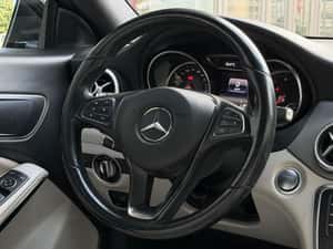 Mercedes-Benz CLA 200 4Matic Automată 2018 — miniatura 5