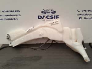 Vas lichid parbriz 3M5113K163 3M5113K163 Ford Kuga prima generatie