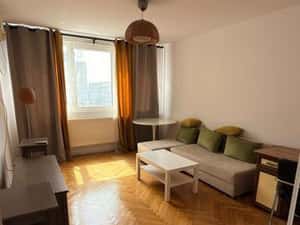 Apartament cu 2 camere de inchiriat — miniatura 3