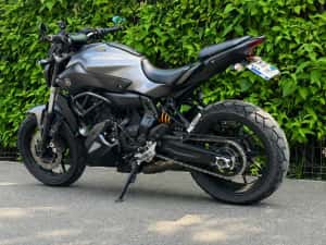 YAMAHA MT-07 ABS, an 2014, 51.500 km – Akrapovič, Öhlins, Hyperpro și numeroase accesorii — miniatura 3