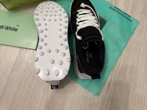 Adidasi Off white odsy 1000 — miniatura 3