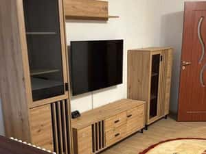 inchiriez garsoniera — miniatura 2